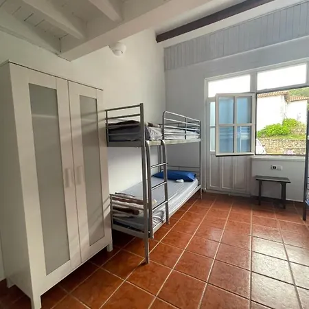 Is The Way Camino De Santiago Bed and Breakfast Villahormes